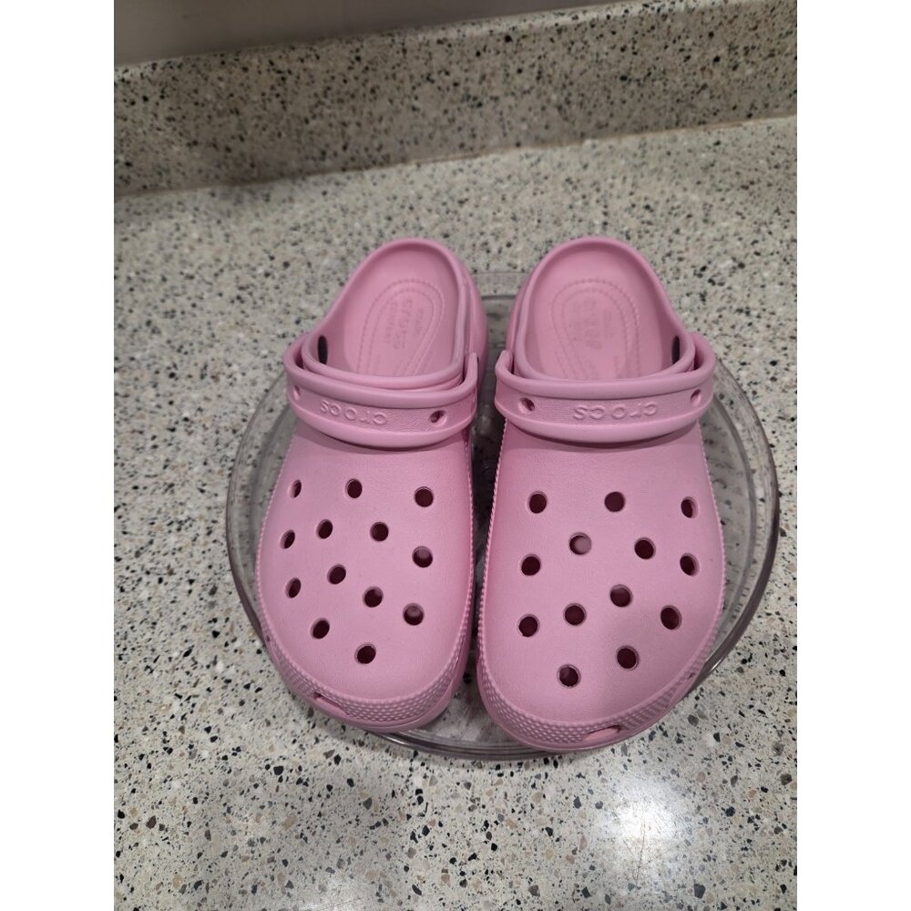 CROCS Classic Clog Sandals in Pastel Pink